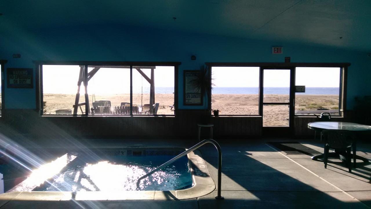 Oscoda Lakeside Hotel Экстерьер фото